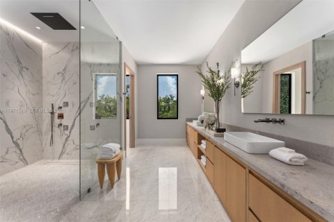 Casa en venta en Pinecrest, Florida, 8 dormitorios, 873.84 m2 № 2032856 - foto 24