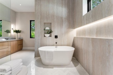 Casa en venta en Pinecrest, Florida, 8 dormitorios, 873.84 m2 № 2032856 - foto 27