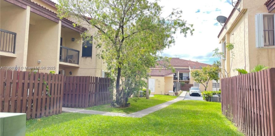 Condo à Miami, Floride, 2 chambres  № 1986704