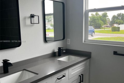 Снять в аренду виллу или дом в Себринг, Флорида 3 спальни, № 2030311 - фото 11