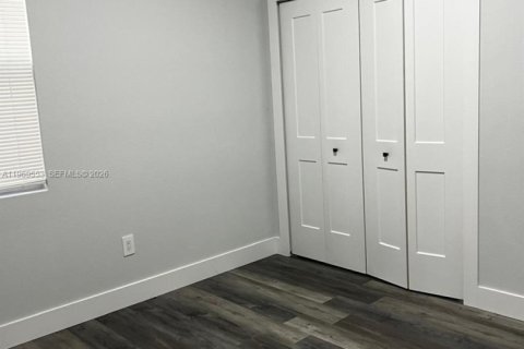 Снять в аренду виллу или дом в Себринг, Флорида 3 спальни, № 2030311 - фото 18