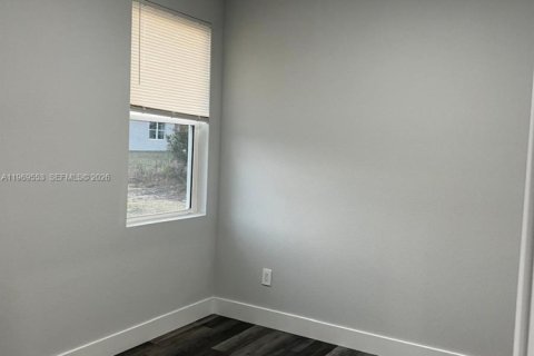 Снять в аренду виллу или дом в Себринг, Флорида 3 спальни, № 2030311 - фото 21