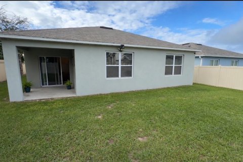 Villa ou maison à louer à Davenport, Floride: 4 chambres, 153.94 m2 № 2387631 - photo 9