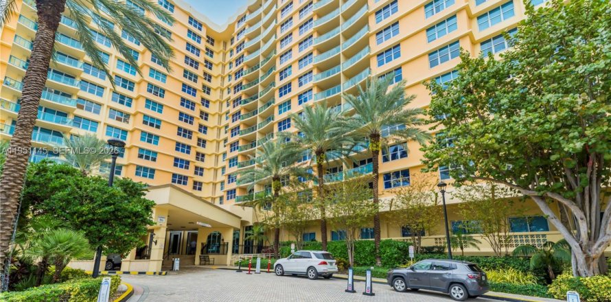 Condo à Hollywood, Floride, 1 chambre  № 2008088