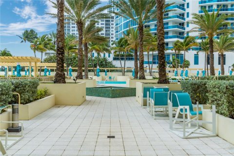 Copropriété à vendre à Hollywood, Floride: 1 chambre, 77.57 m2 № 2008088 - photo 23