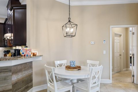 House in Riverview, Florida 4 bedrooms, 277.96 sq.m. № 2396685 - photo 14