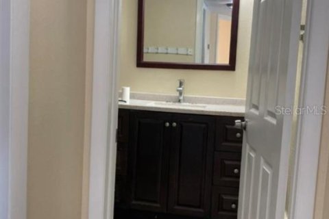 Condominio en venta en Tampa, Florida, 1 dormitorio, 50.45 m2 № 1884681 - foto 5