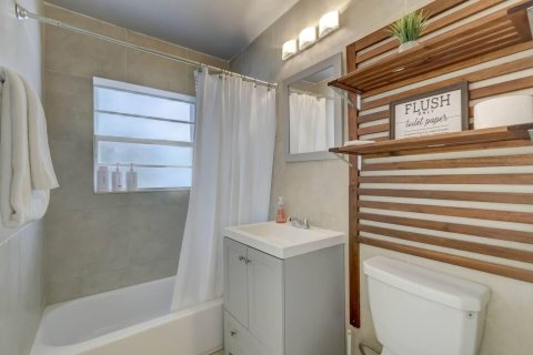 Appartement à louer à Fort Lauderdale, Floride: 2 chambres, 92.9 m2 № 2084826 - photo 10