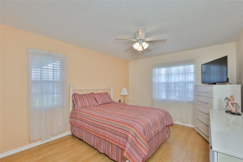 Copropriété à vendre à Sun City Center, Floride: 2 chambres, 108.51 m2 № 2196864 - photo 16
