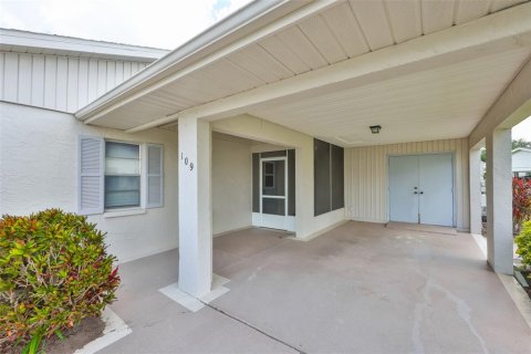 Copropriété à vendre à Sun City Center, Floride: 2 chambres, 108.51 m2 № 2196864 - photo 5