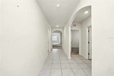 House in Haines City, Florida 3 bedrooms, 160.26 sq.m. № 1870757 - photo 5