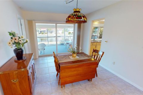 Villa ou maison à vendre à Punta Gorda, Floride: 3 chambres, 188.22 m2 № 1534233 - photo 14