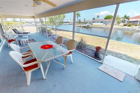 Villa ou maison à vendre à Punta Gorda, Floride: 3 chambres, 188.22 m2 № 1534233 - photo 27