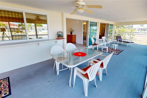 Villa ou maison à vendre à Punta Gorda, Floride: 3 chambres, 188.22 m2 № 1534233 - photo 28