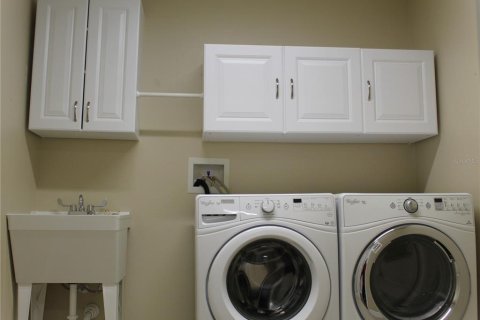 Casa en venta en Leesburg, Florida, 3 dormitorios, 190.64 m2 № 1556699 - foto 13