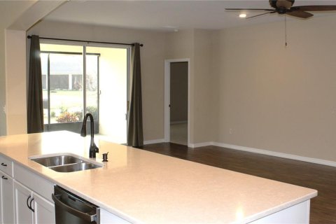 Casa en venta en Leesburg, Florida, 3 dormitorios, 190.64 m2 № 1556699 - foto 12