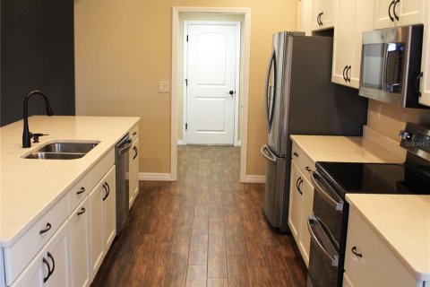 Casa en venta en Leesburg, Florida, 3 dormitorios, 190.64 m2 № 1556699 - foto 9