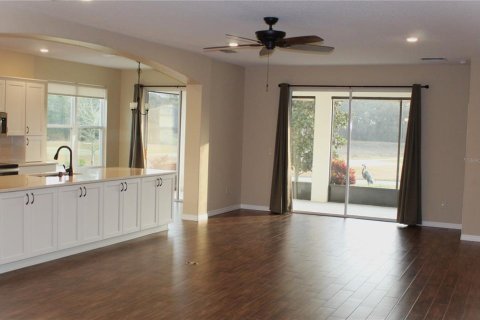 Casa en venta en Leesburg, Florida, 3 dormitorios, 190.64 m2 № 1556699 - foto 3