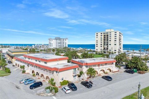 Condominio en venta en Ormond Beach, Florida, 2 dormitorios, 88.44 m2 № 1442938 - foto 2