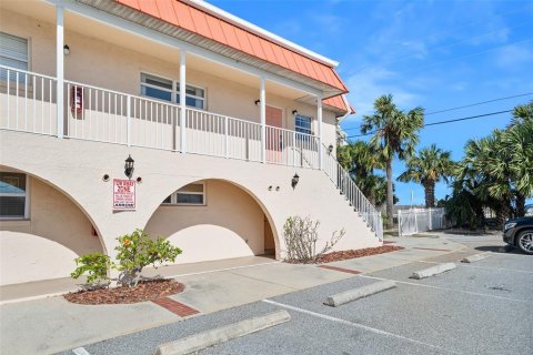 Condominio en venta en Ormond Beach, Florida, 2 dormitorios, 88.44 m2 № 1442938 - foto 5