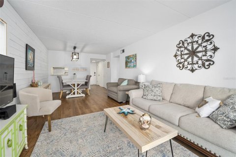 Condominio en venta en Ormond Beach, Florida, 2 dormitorios, 88.44 m2 № 1442938 - foto 13