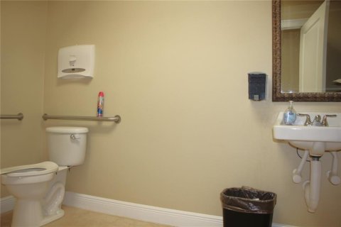 Immobilier commercial à vendre à Orlando, Floride: 371.61 m2 № 1780526 - photo 17