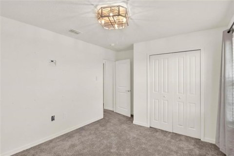 House in Winter Haven, Florida 5 bedrooms, 205.78 sq.m. № 1765330 - photo 25