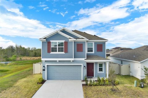 House in Winter Haven, Florida 5 bedrooms, 205.78 sq.m. № 1765330 - photo 1