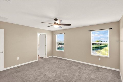 House in Winter Haven, Florida 5 bedrooms, 205.78 sq.m. № 1765330 - photo 20