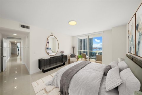 Condominio en venta en Miami, Florida, 3 dormitorios, 139.82 m2 № 2056280 - foto 16