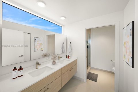 Condominio en venta en Miami, Florida, 3 dormitorios, 139.82 m2 № 2056280 - foto 17