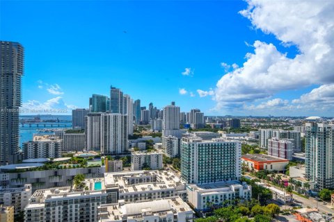Condominio en venta en Miami, Florida, 3 dormitorios, 139.82 m2 № 2056280 - foto 5