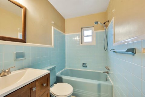 House in Lakeland, Florida 3 bedrooms, 136.29 sq.m. № 1898958 - photo 16