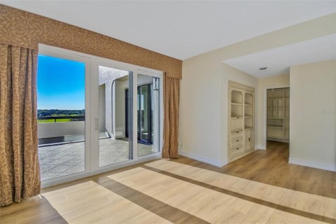 Condominio en venta en Belleair, Florida, 2 dormitorios, 201.97 m2 № 2229085 - foto 11