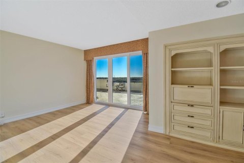 Condominio en venta en Belleair, Florida, 2 dormitorios, 201.97 m2 № 2229085 - foto 10