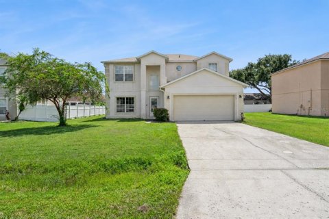 Villa ou maison à Kissimmee, Floride 4 chambres, 196.3 m2 № 2366940