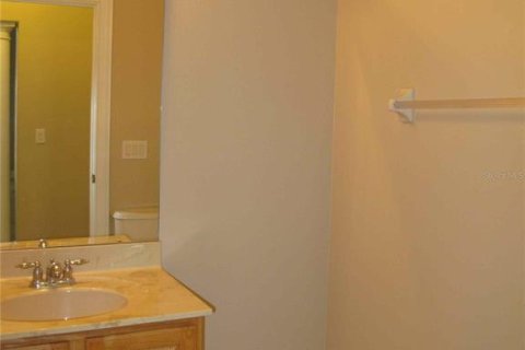 Casa en alquiler en Orlando, Florida, 4 dormitorios, 277.87 m2 № 1831159 - foto 13