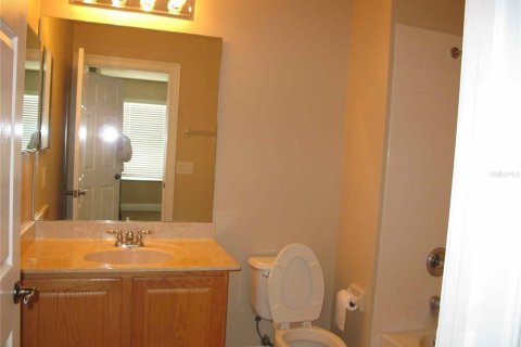 Casa en alquiler en Orlando, Florida, 4 dormitorios, 277.87 m2 № 1831159 - foto 21