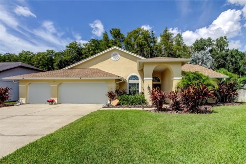 Casa en venta en Tarpon Springs, Florida, 4 dormitorios, 209.68 m2 № 1919425 - foto 1