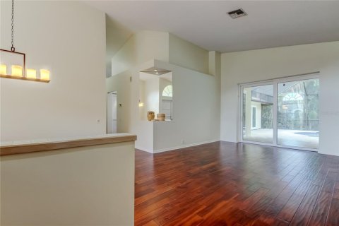 Casa en venta en Tarpon Springs, Florida, 4 dormitorios, 209.68 m2 № 1919425 - foto 7