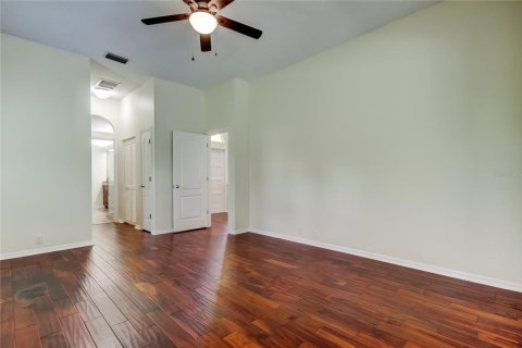 Casa en venta en Tarpon Springs, Florida, 4 dormitorios, 209.68 m2 № 1919425 - foto 18