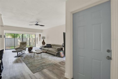Condo in Longwood, Florida, 1 bedroom  № 1757921 - photo 6