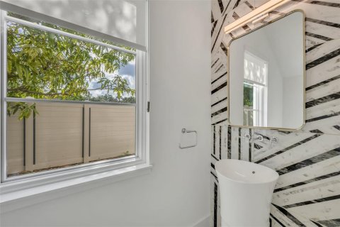 Adosado en venta en Winter Park, Florida, 3 dormitorios, 220.36 m2 № 1902560 - foto 13