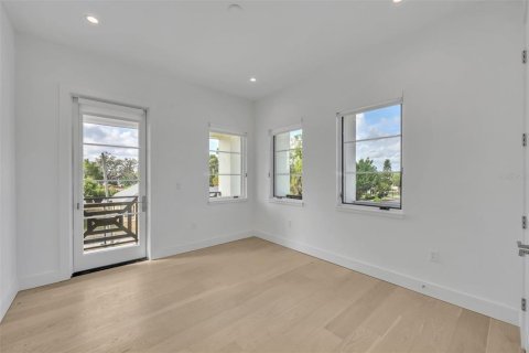 Adosado en venta en Winter Park, Florida, 3 dormitorios, 220.36 m2 № 1902560 - foto 19