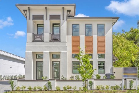 Adosado en venta en Winter Park, Florida, 3 dormitorios, 220.36 m2 № 1902560 - foto 3