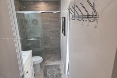 House in Pinecrest, Florida 3 bedrooms, 151.06 sq.m. № 2033639 - photo 29