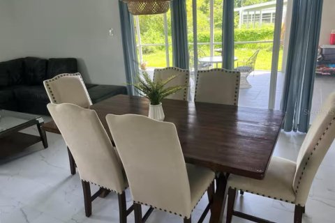 House in Port Charlotte, Florida 3 bedrooms, 129.6 sq.m. № 1718266 - photo 6