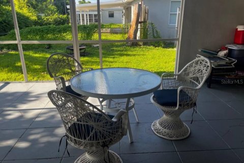 House in Port Charlotte, Florida 3 bedrooms, 129.6 sq.m. № 1718266 - photo 12