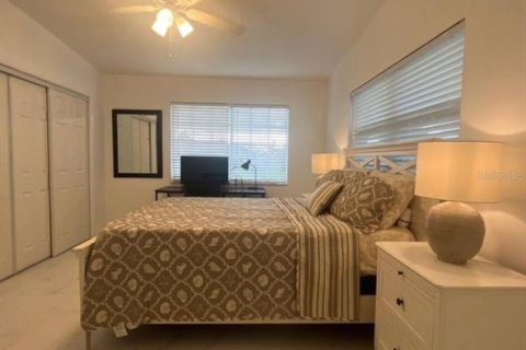 House in Port Charlotte, Florida 3 bedrooms, 129.6 sq.m. № 1718266 - photo 29