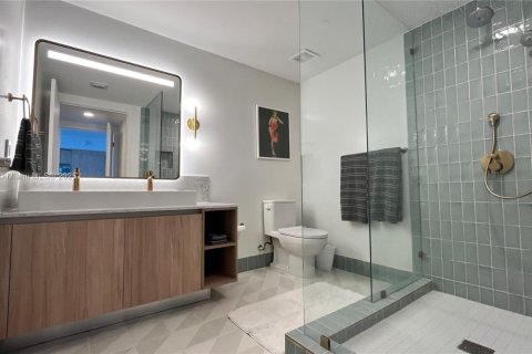 Condominio en venta en Miami, Florida, 2 dormitorios, 77.76 m2 № 1890953 - foto 13